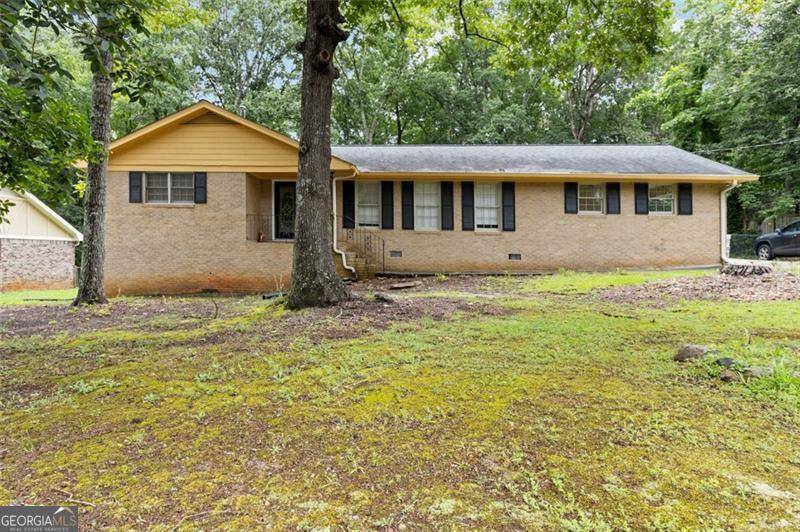 574 HORSESHOE CIR SW, Lilburn, GA 30047
