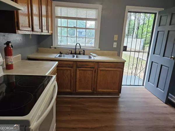 Atlanta, GA 30316,1564 May AVE SE