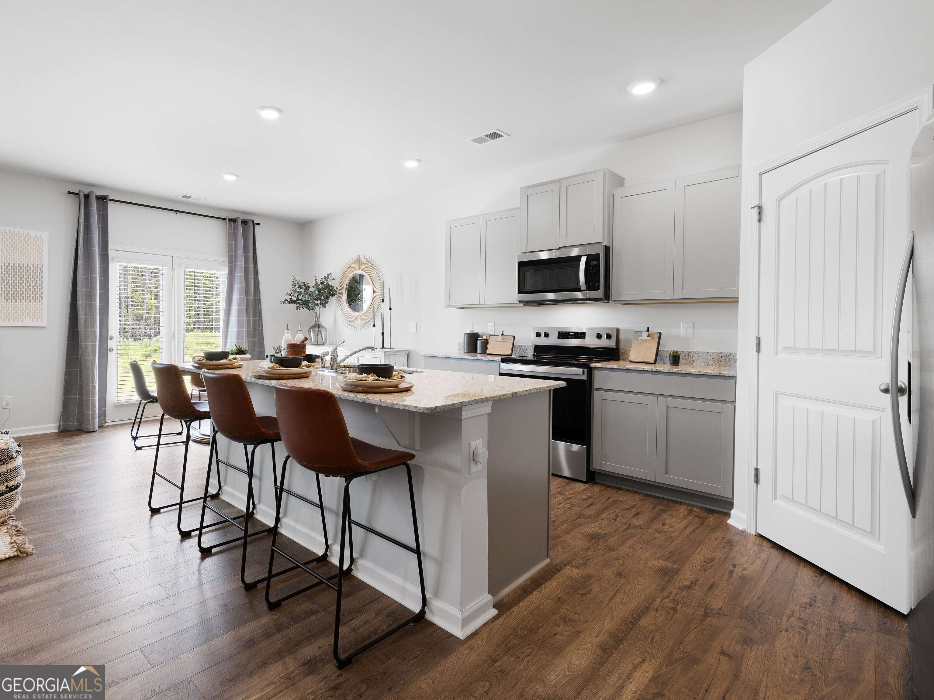 Fairburn, GA 30213,8215 Coldstream DR