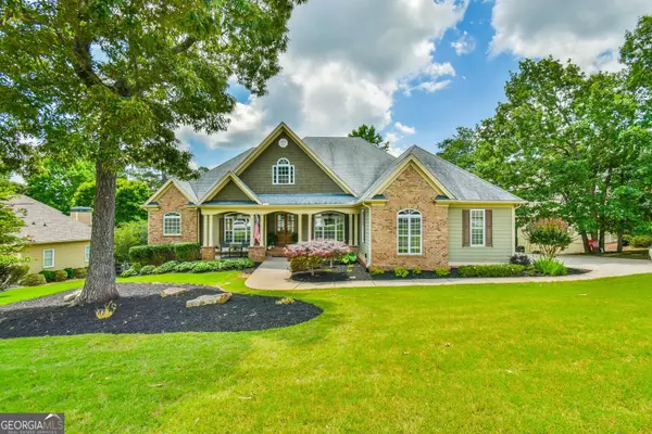 7335 Sawgrass DR, Dawsonville, GA 30534