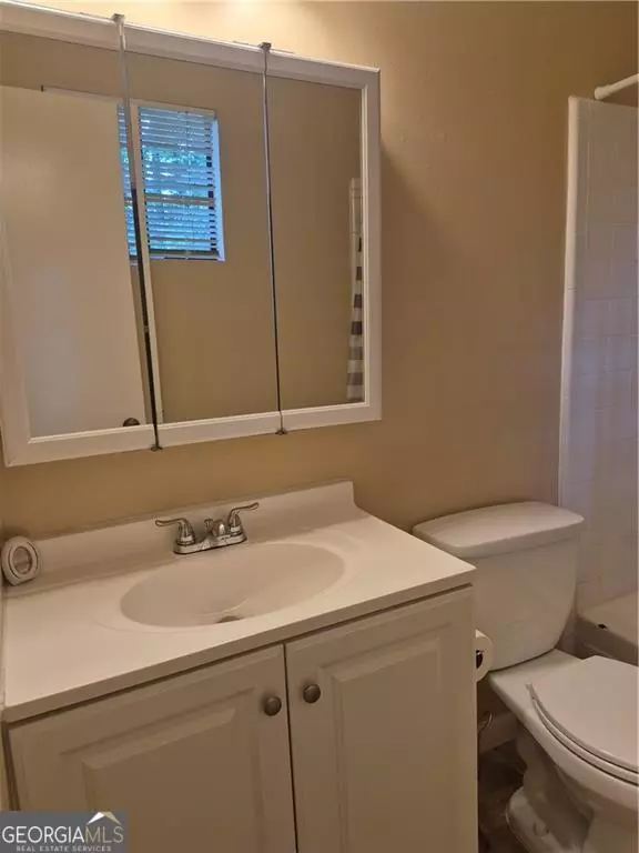 Lithonia, GA 30058,1984 Taffeta TRL