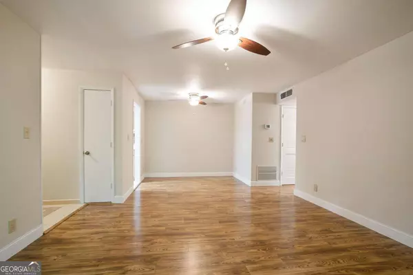 Sandy Springs, GA 30350,408 River Run DR