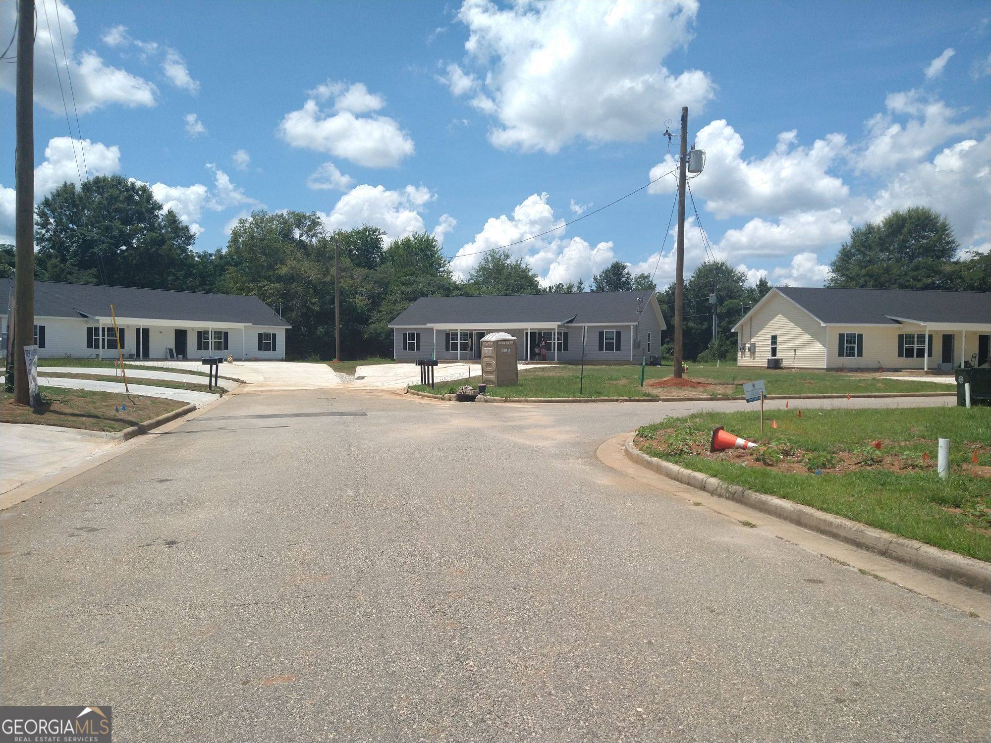 Fort Valley, GA 31030,116 Ronald Pride BLVD