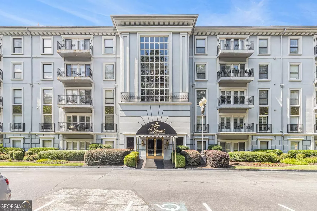 Atlanta, GA 30324,3201 Lenox RD NE #23