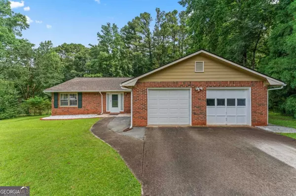 1738 Sherry LN, Jonesboro, GA 30236