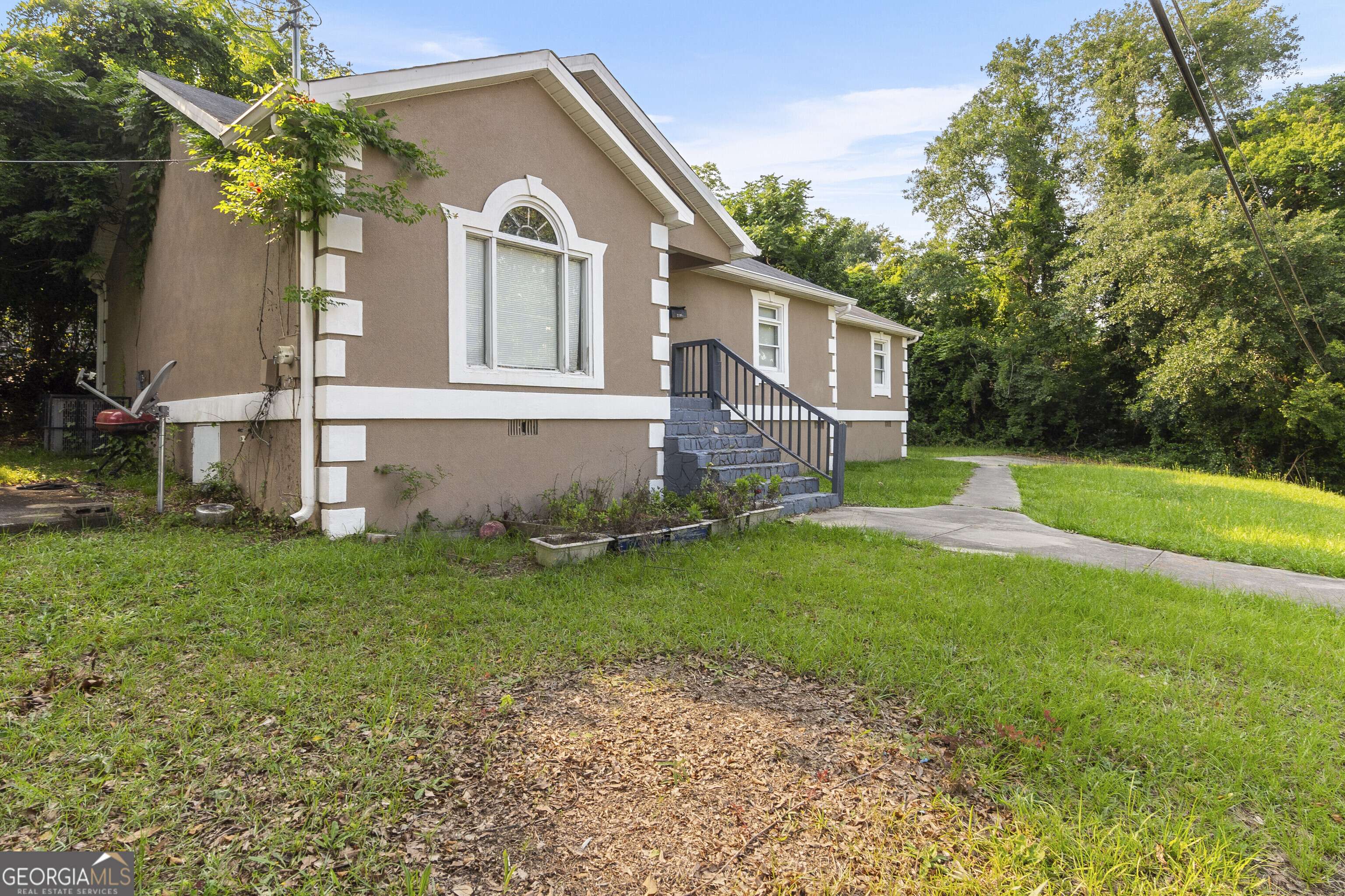 2105 Mutual AVE, Macon, GA 31204