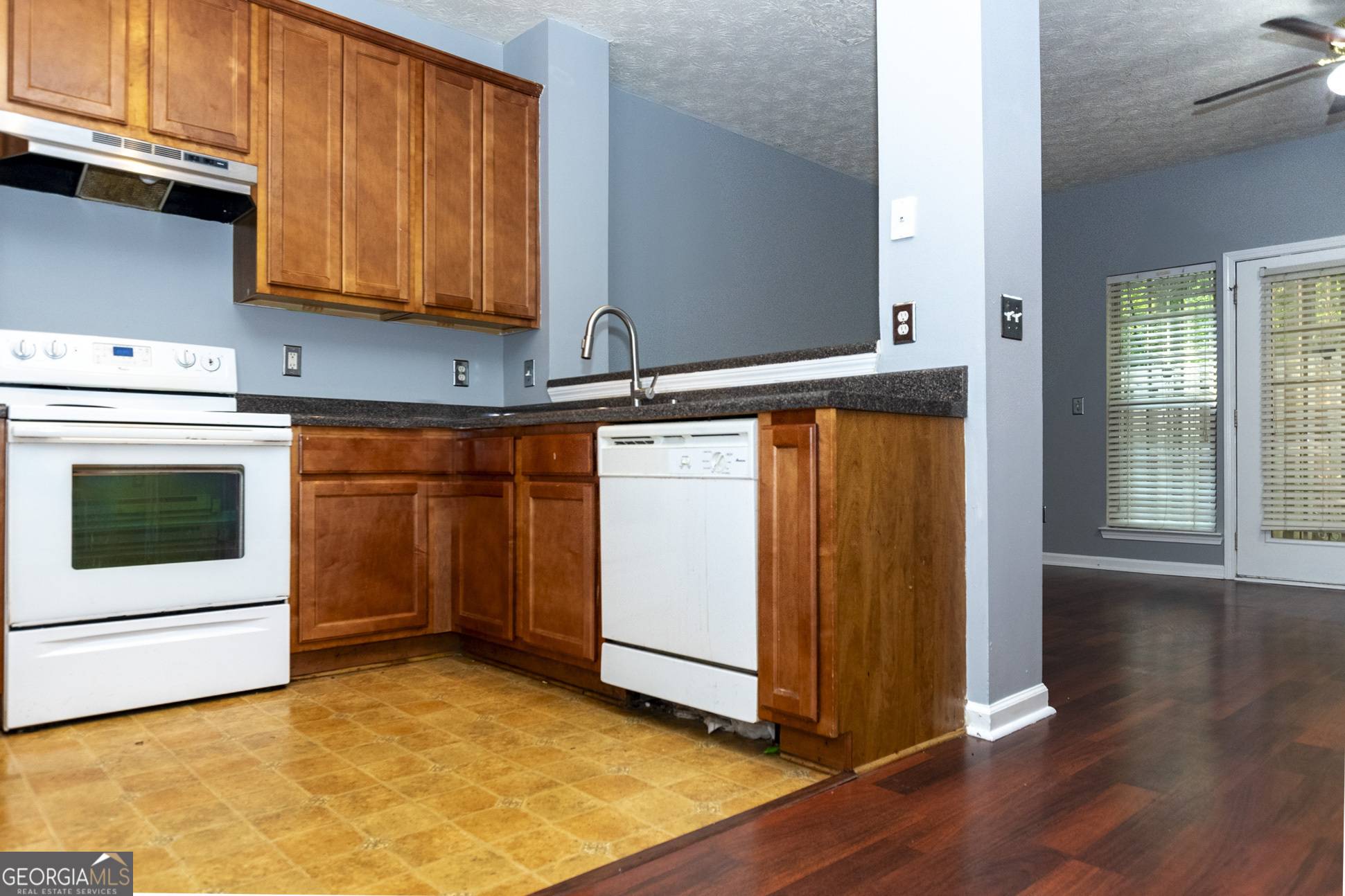 East Point, GA 30344,4123 Stone Trace DR