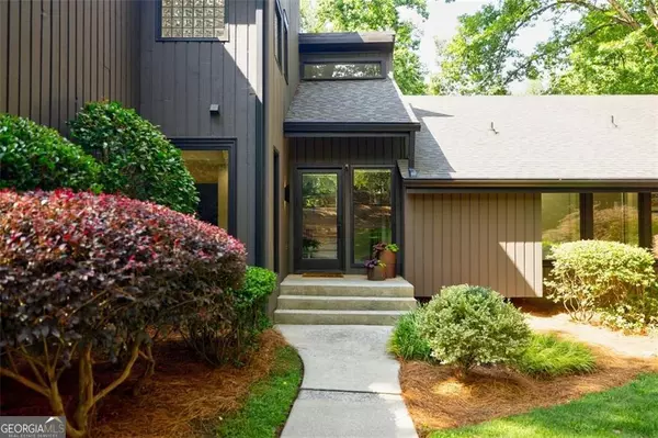 Sandy Springs, GA 30350,1510 Chevron DR