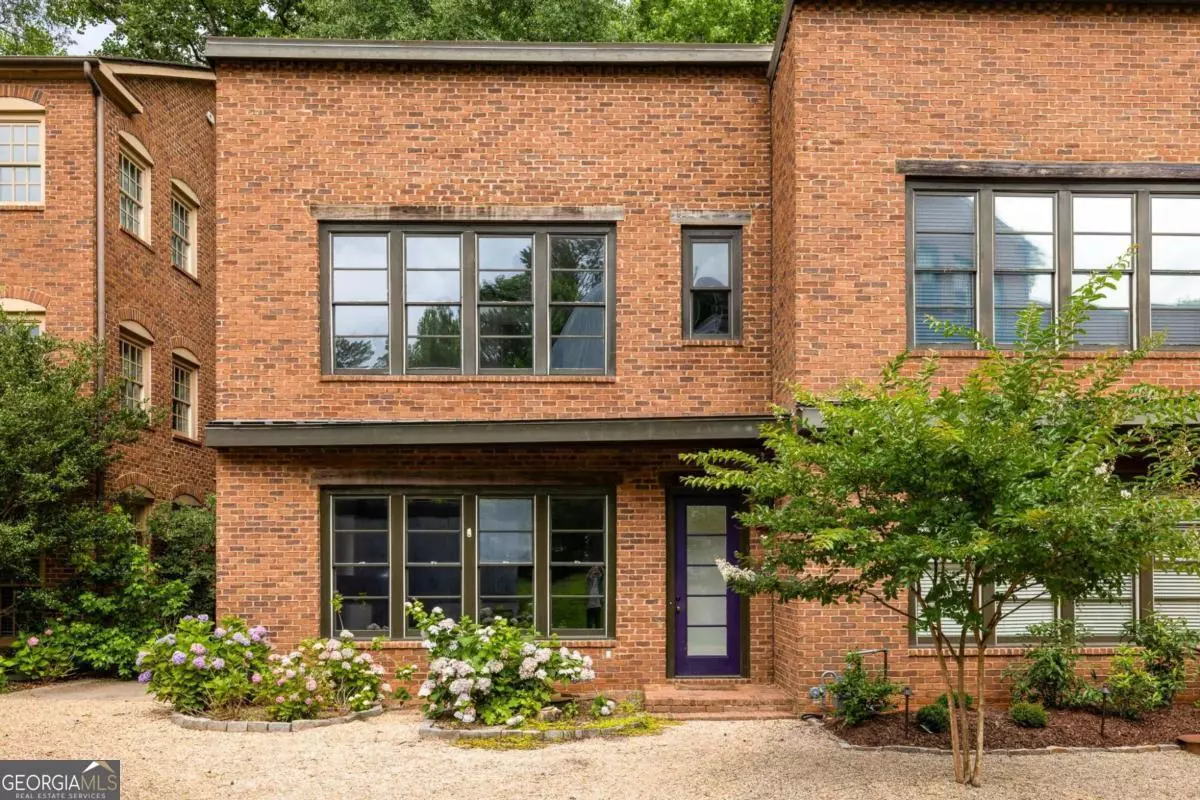 Chattahoochee Hills, GA 30268,9071 Selborne LN