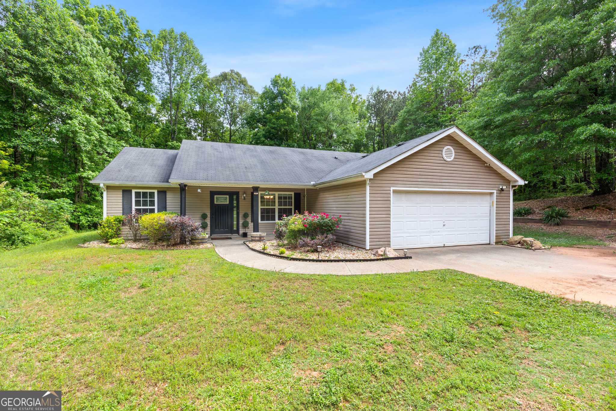 3775 Highway 16 E, Sharpsburg, GA 30277