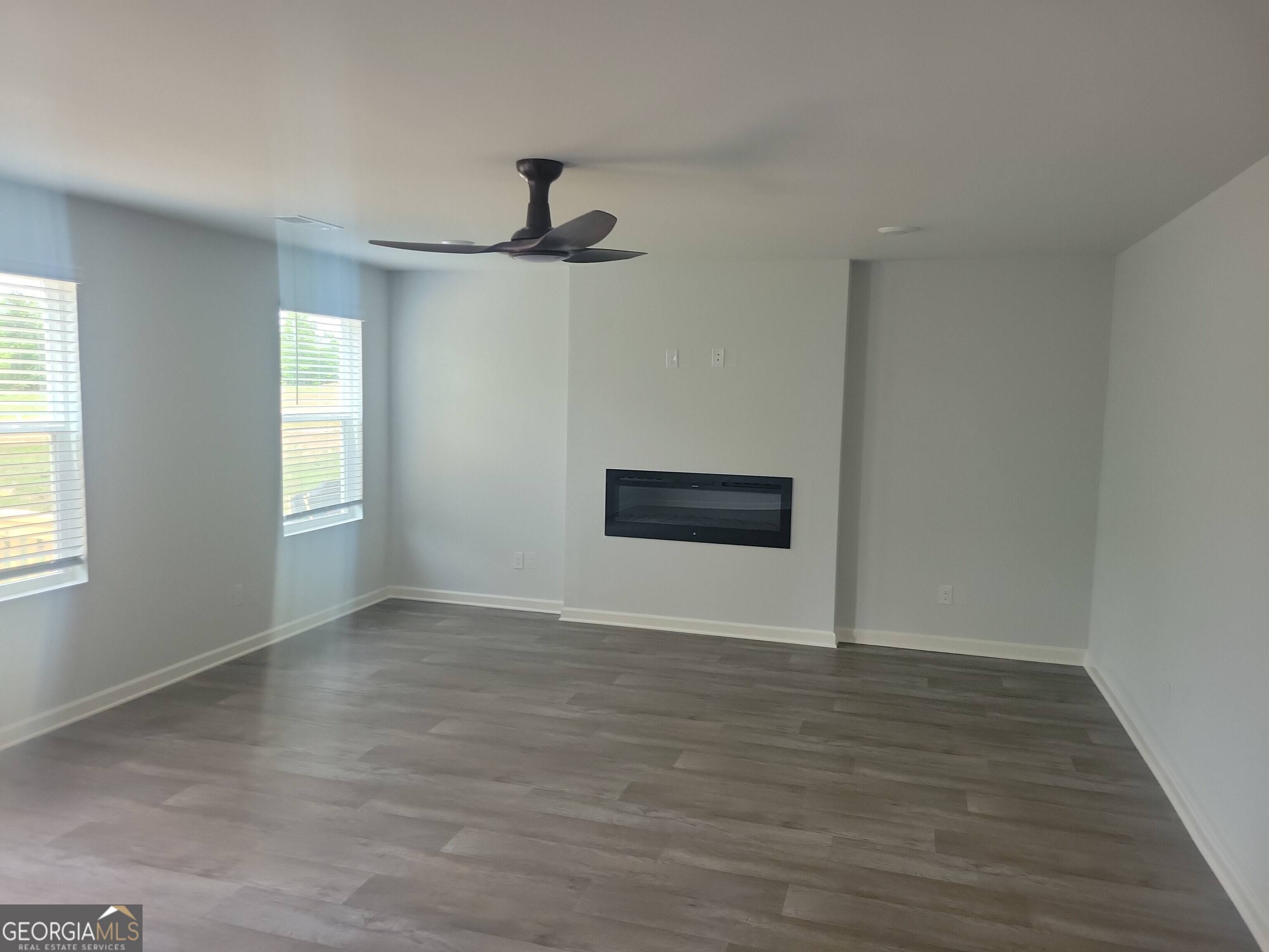 Hogansville, GA 30230,111 Percheron Road #123