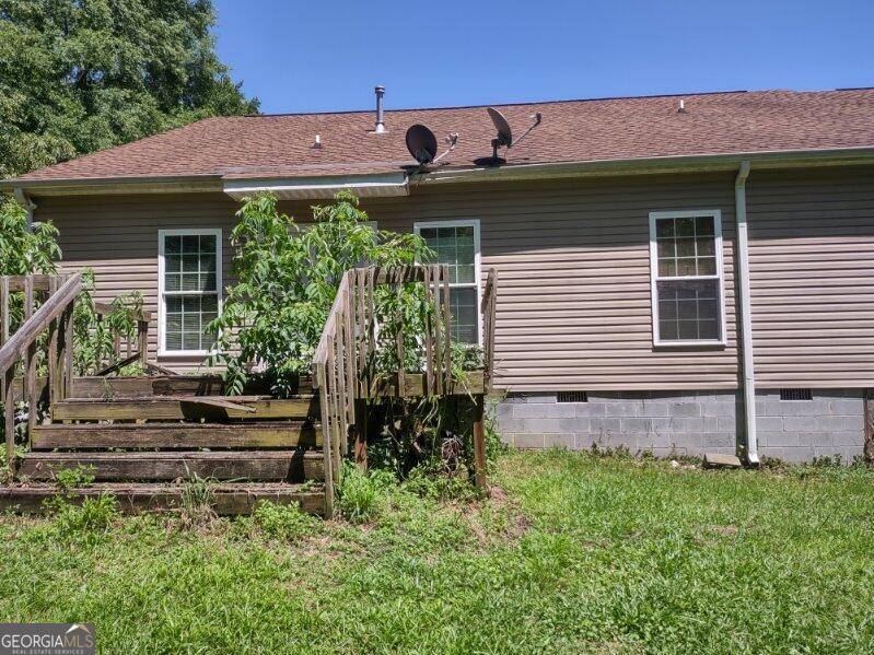 345 Burgay RD, Lizella, GA 31052