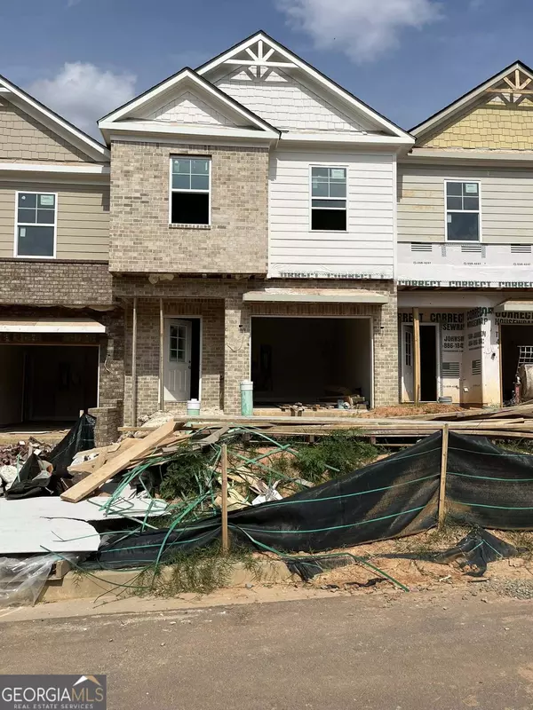 Hoschton, GA 30548,45 Creekside Commons DR