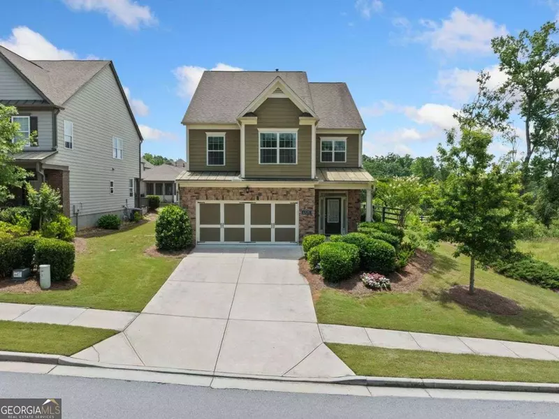 6535 Crosscreek LN, Flowery Branch, GA 30542