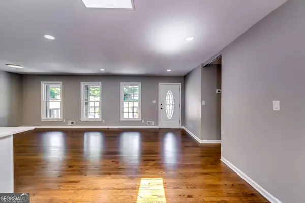 Marietta, GA 30066,3122 Vandiver DR