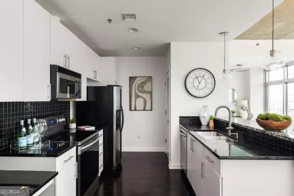 Atlanta, GA 30309,923 Peachtree ST NE #1238