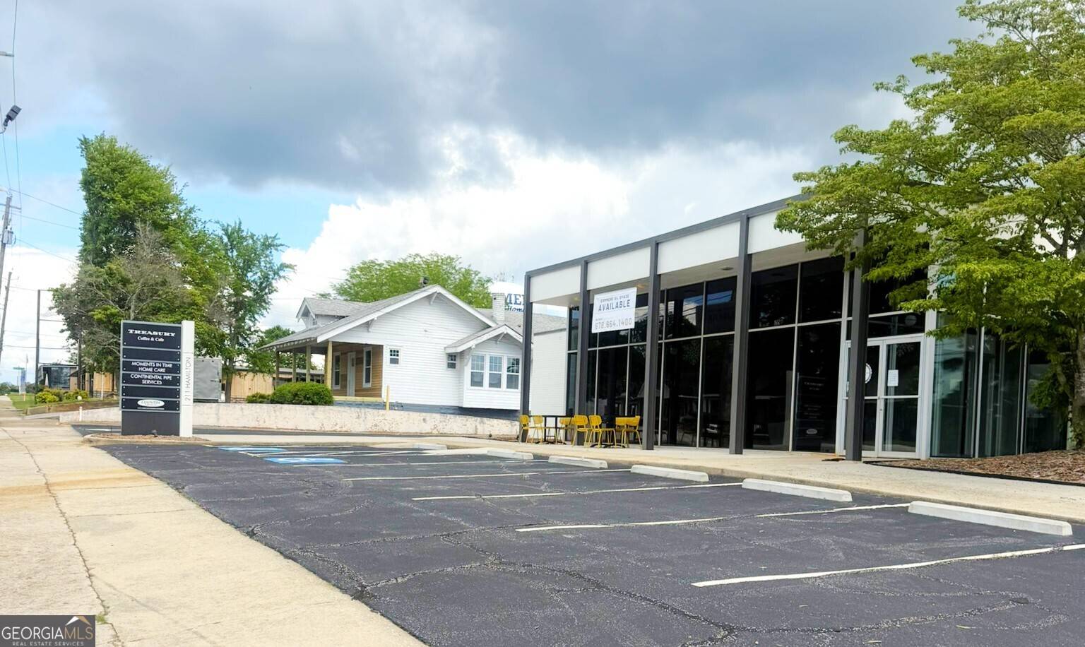 Bremen, GA 30110,211 Hamilton AVE #2