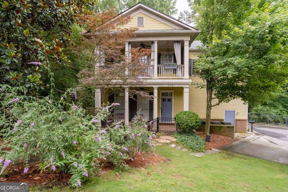 635 Holcomb Bridge RD, Norcross, GA 30071