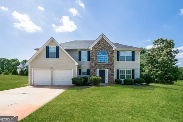216 Prairie Hen LN, Hampton, GA 30228