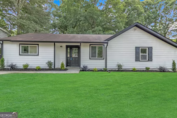 373 Hemlock DR, Lawrenceville, GA 30046