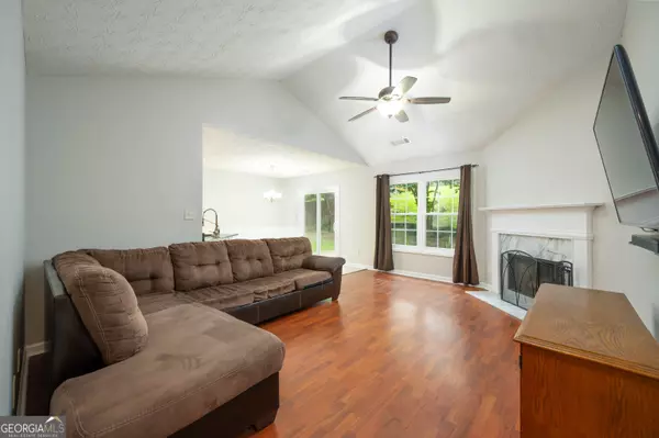 Buford, GA 30518,5279 Leecroft DR