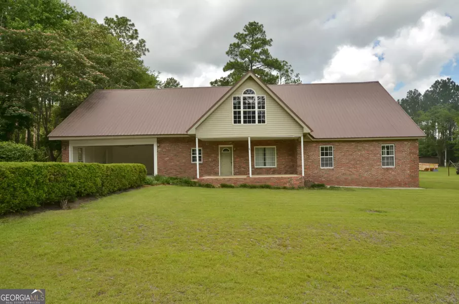 253 Barden Battle RD, Eastman, GA 31023