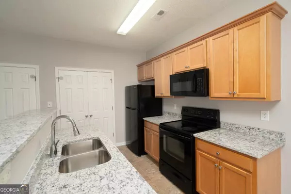Fairburn, GA 30213,6010 Capitol Knoll