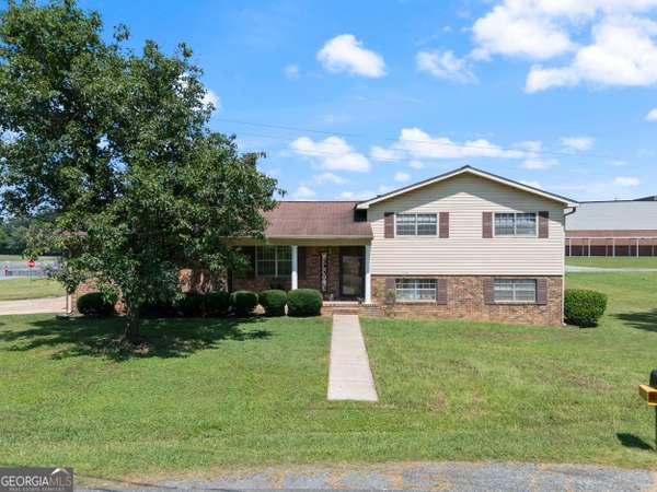 6 Leisure DR, Rome, GA 30165