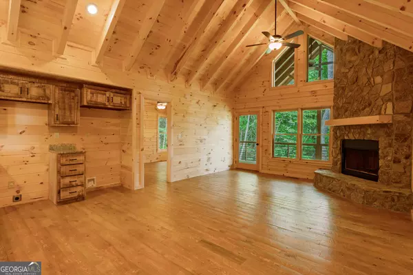 Ellijay, GA 30540,65 Christopher DR #109