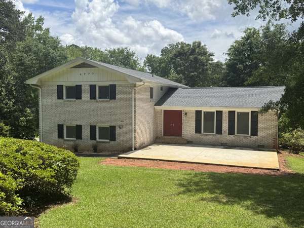 4977 Rockbridge RD, Stone Mountain, GA 30088