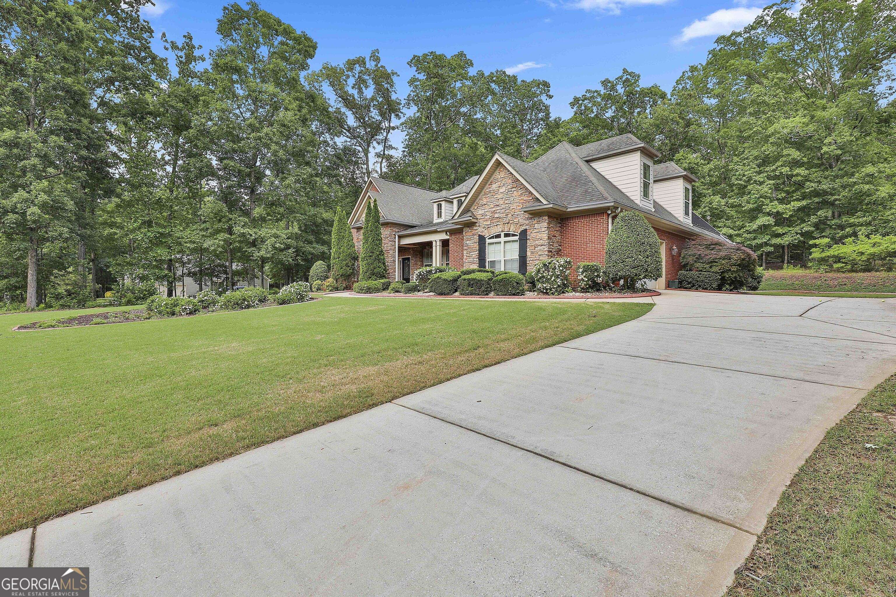 Senoia, GA 30276,100 Emerson Ridge TRL