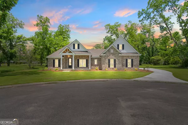 19 Honeysuckle DR, Claxton, GA 30417