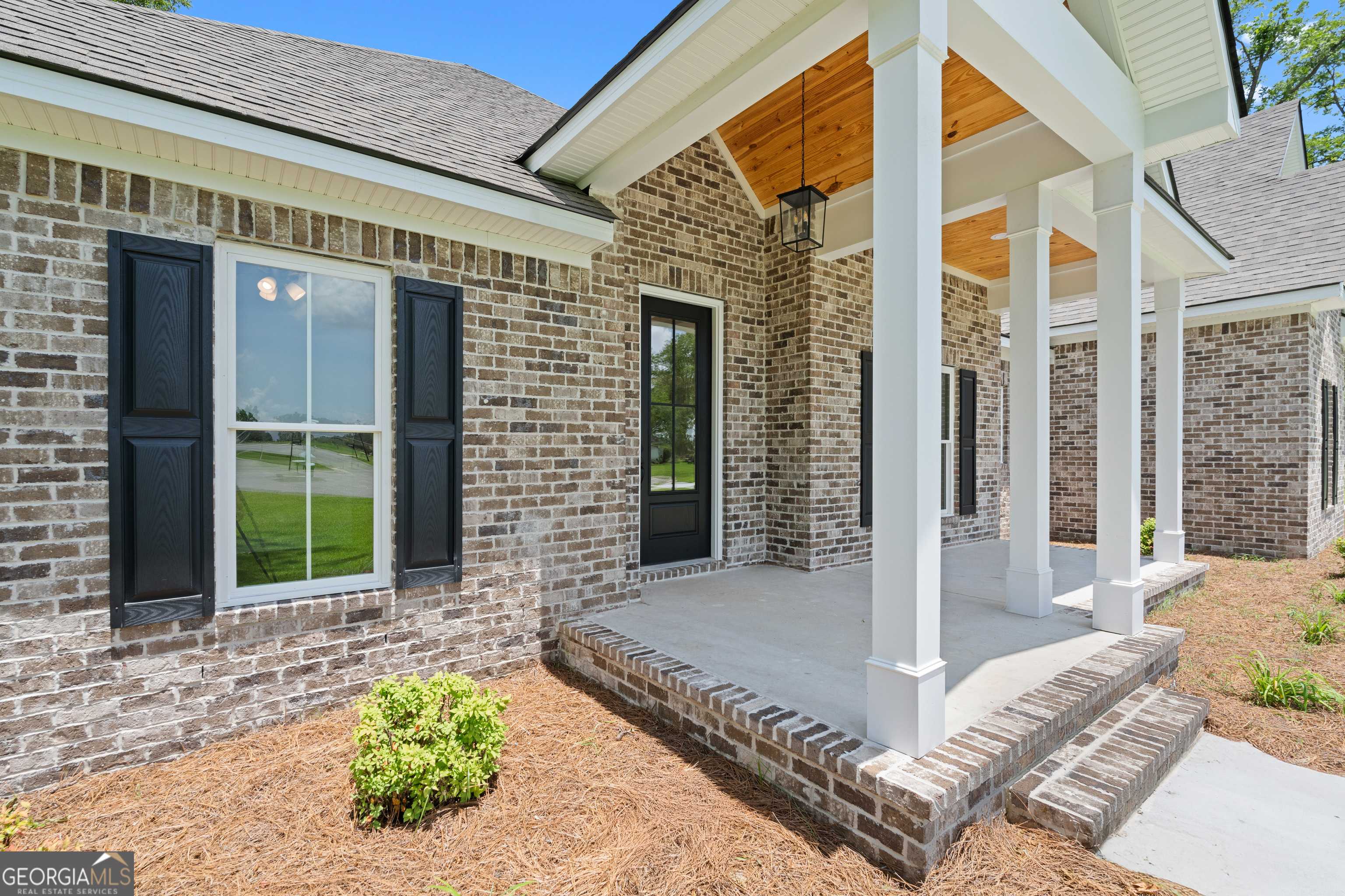 Claxton, GA 30417,19 Honeysuckle DR