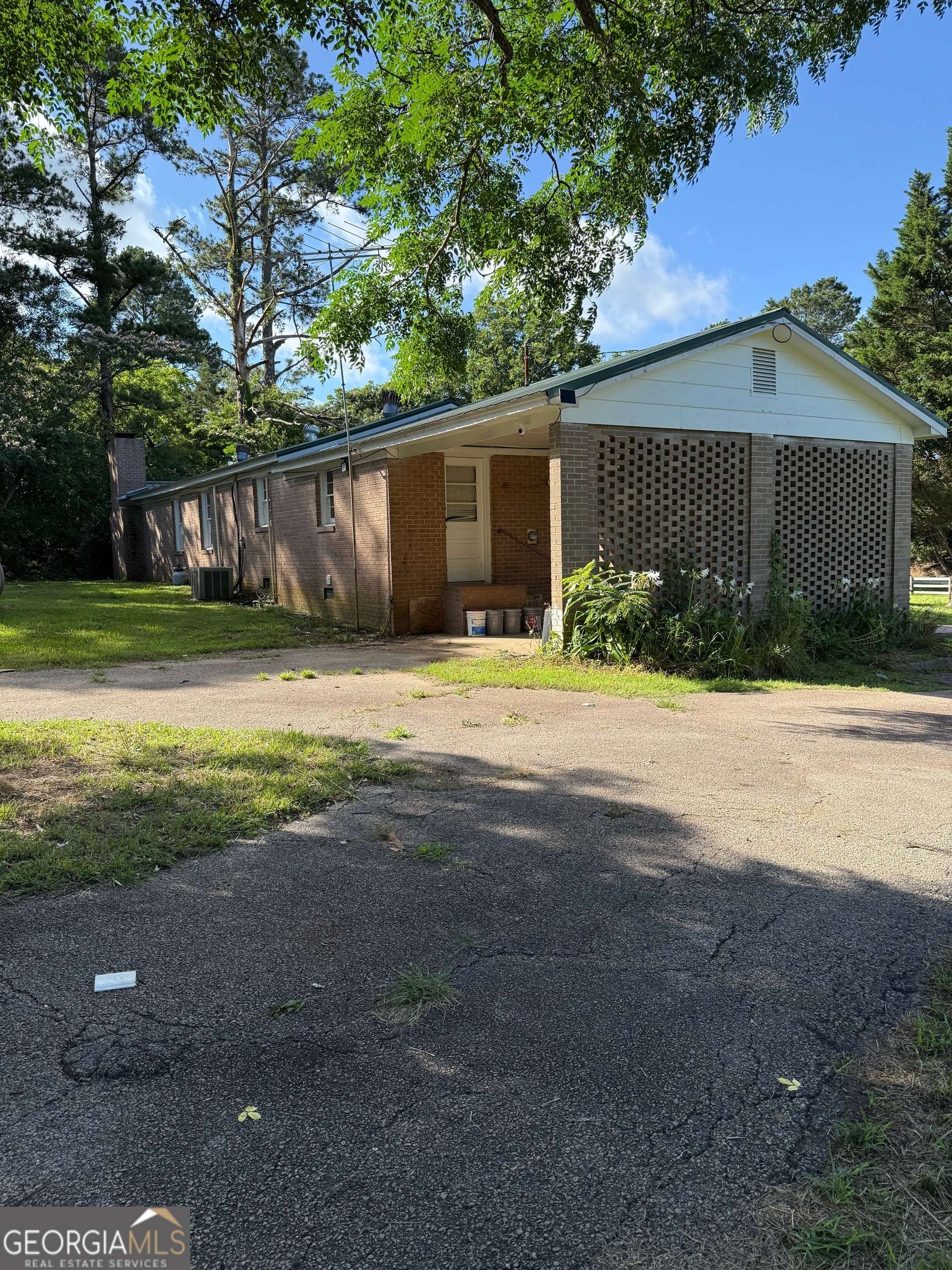 Woodbury, GA 30293,16109 Woodbury HWY