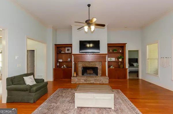 Loganville, GA 30052,1404 Fairwinds CT