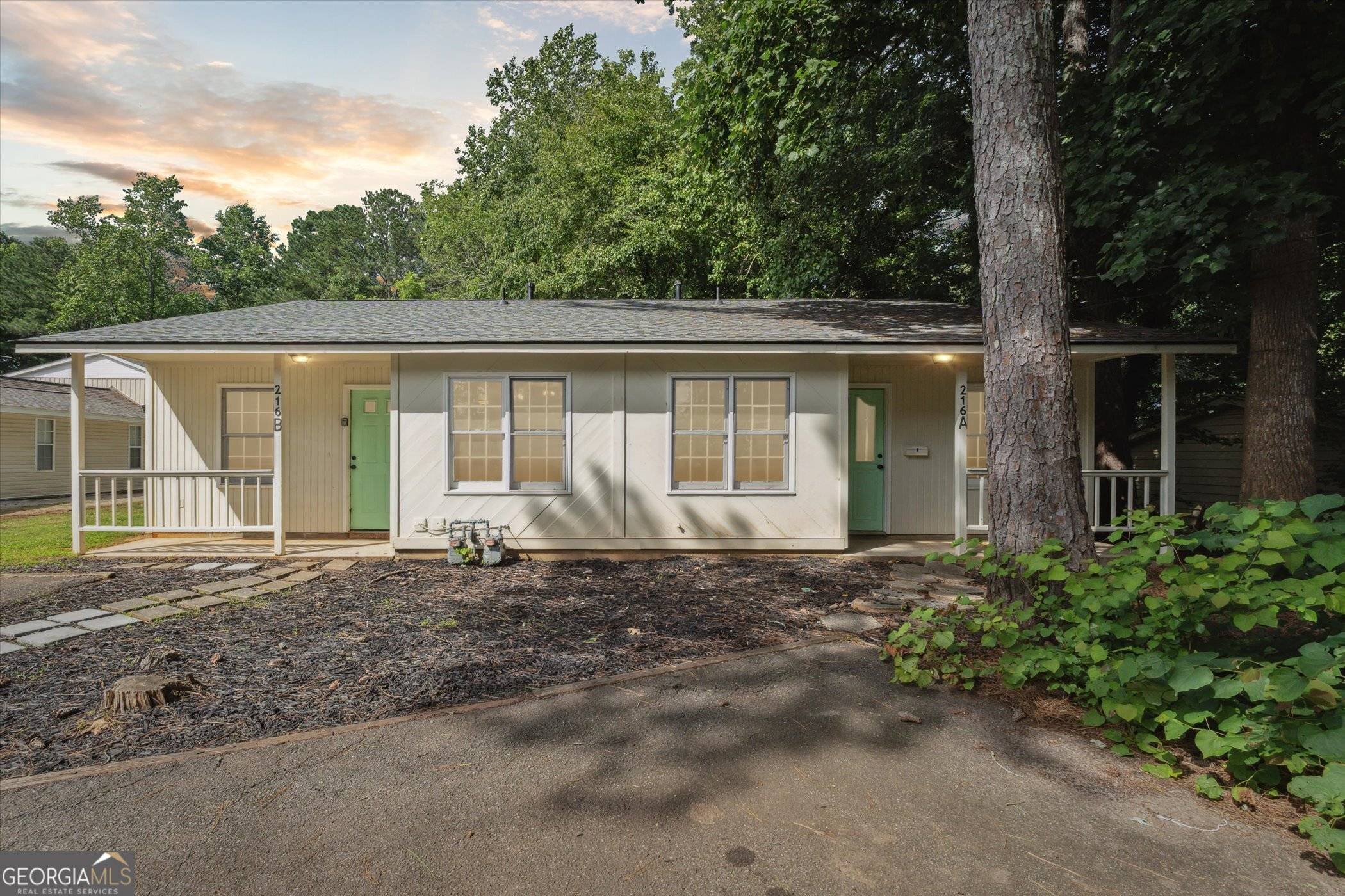 216 Gennett DR, Jasper, GA 30143