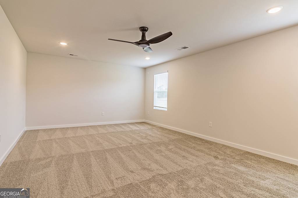 Jackson, GA 30233,131 Post Oak Dr WAY #207