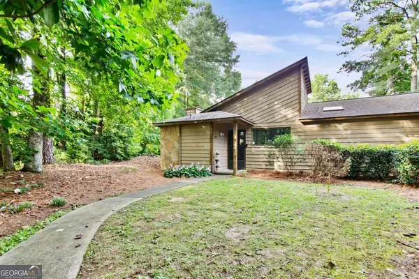 Marietta, GA 30067,830 Bonnie Glen DR SE