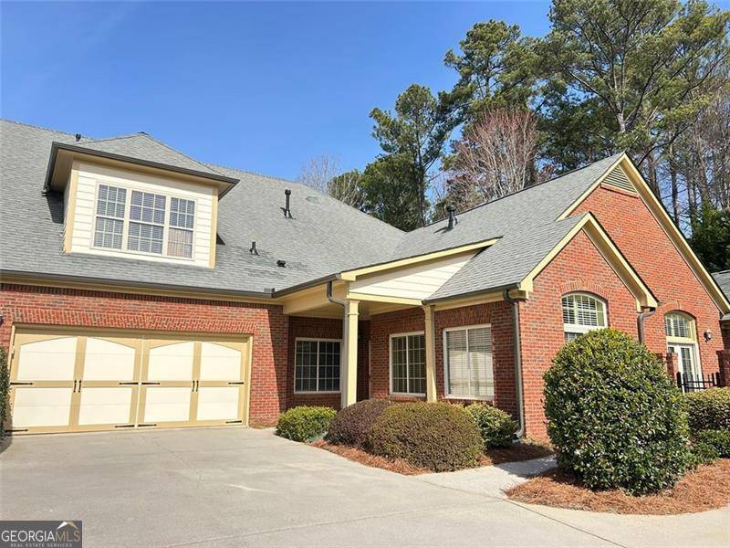 Kennesaw, GA 30144,120 Chastain #1803