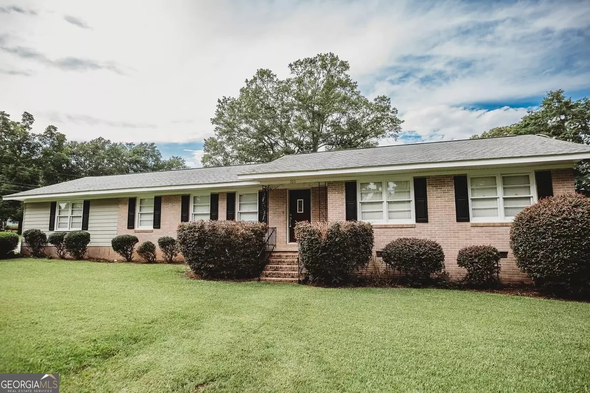 Barnesville, GA 30204,500 Holmes ST