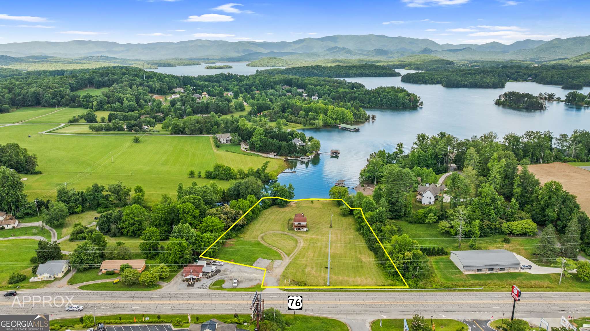 Hiawassee, GA 30546,1586 US HWY 76