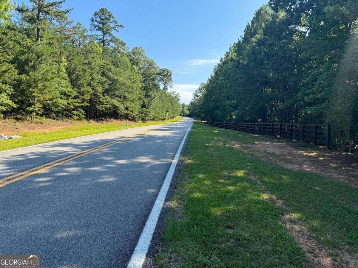 White Plains, GA 30678,1191 Emerald Shores DR