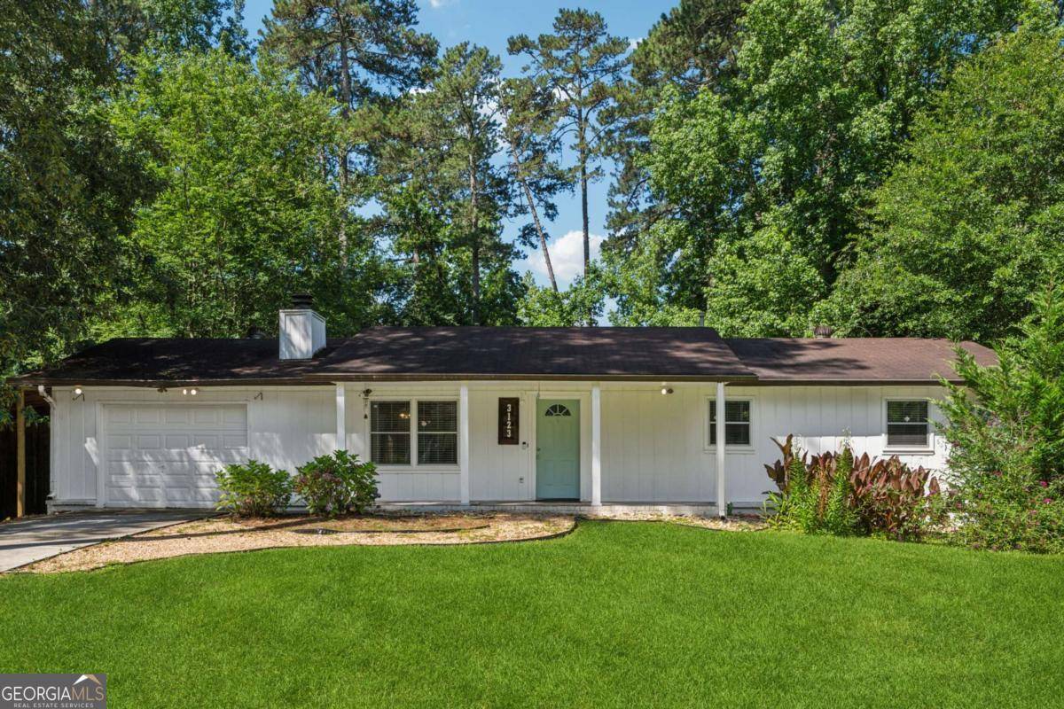 3123 DESHONG DR, Stone Mountain, GA 30087