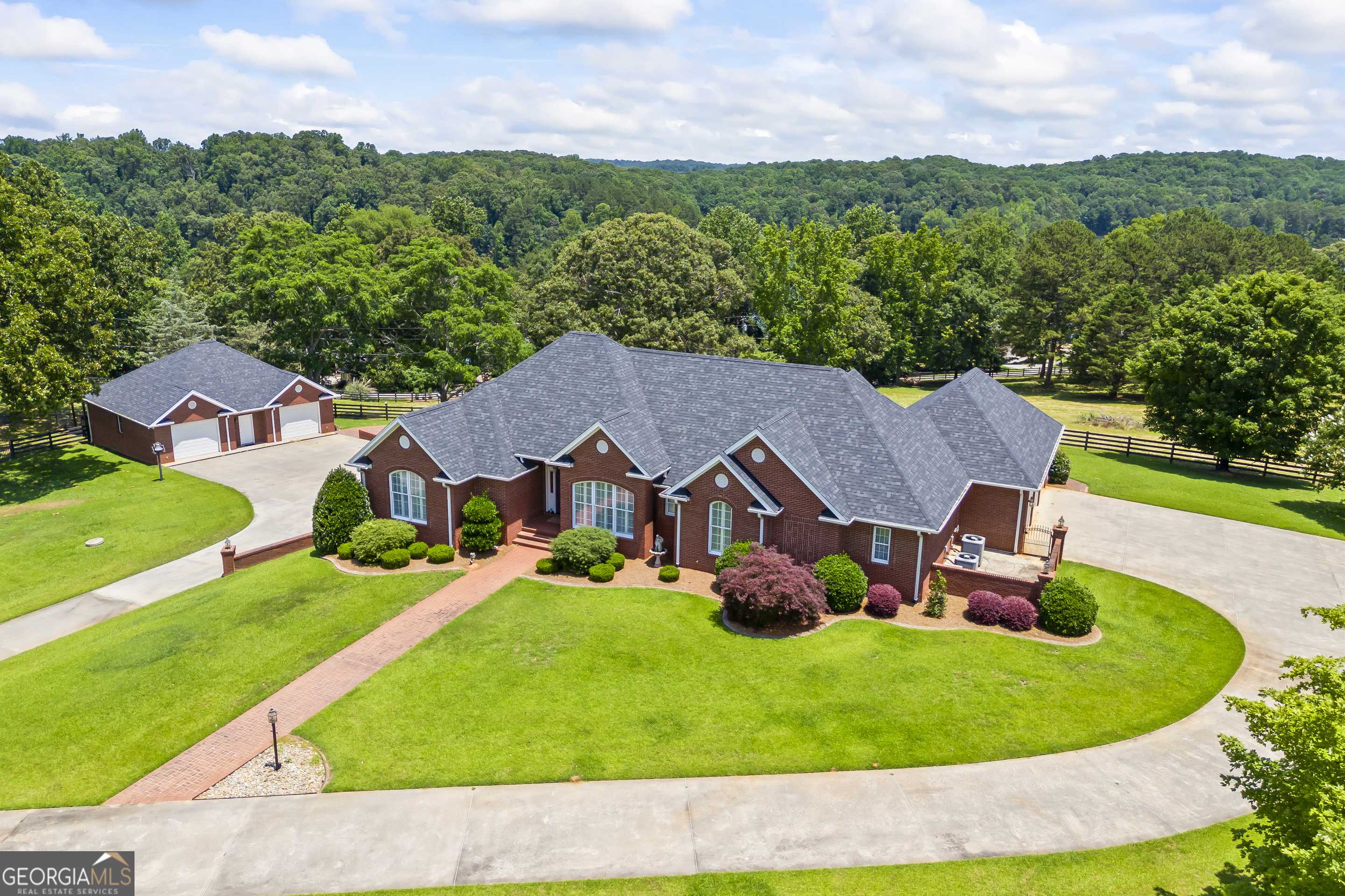 Lavonia, GA 30553,152 Lace Field LN
