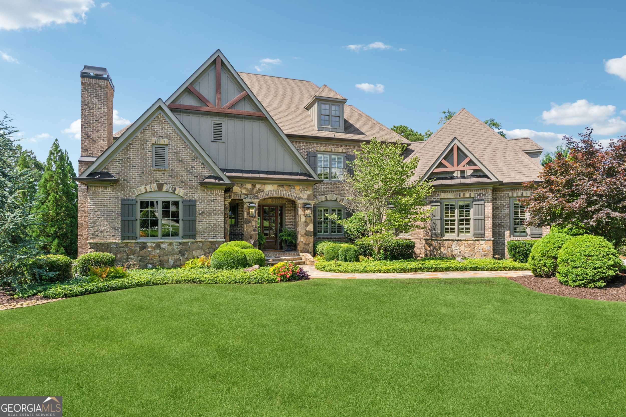 3047 Watsons BND, Milton, GA 30004