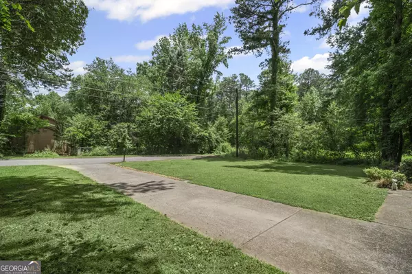 Alpharetta, GA 30009,539 Karen DR