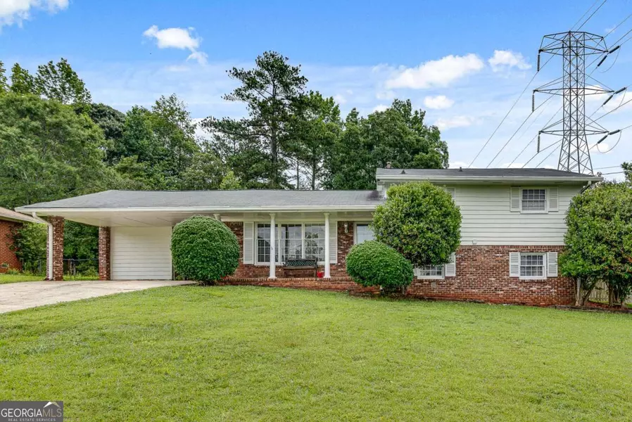 5440 Huron DR, Lake City, GA 30260
