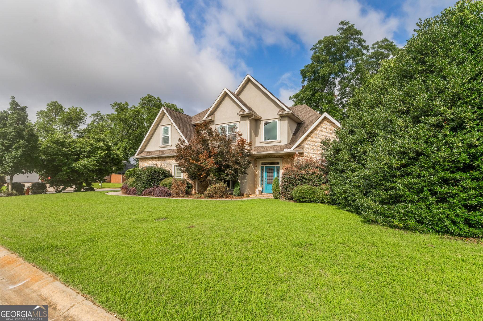 300 Cheshire DR, Warner Robins, GA 31088