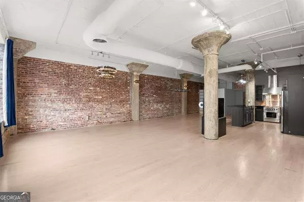 Atlanta, GA 30313,434 Marietta ST NW #301