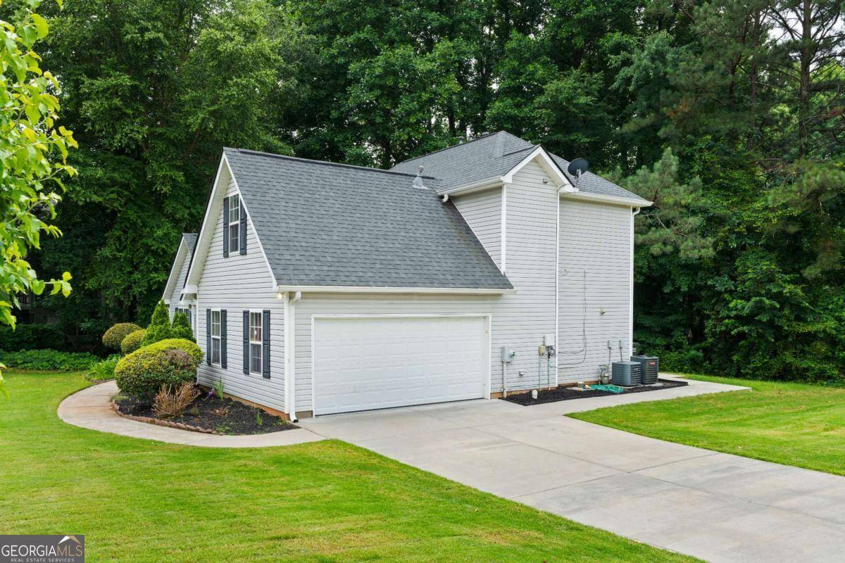 Loganville, GA 30052,504 Bradford Park CT